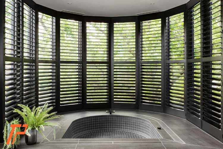 کاربرد لوور در نما