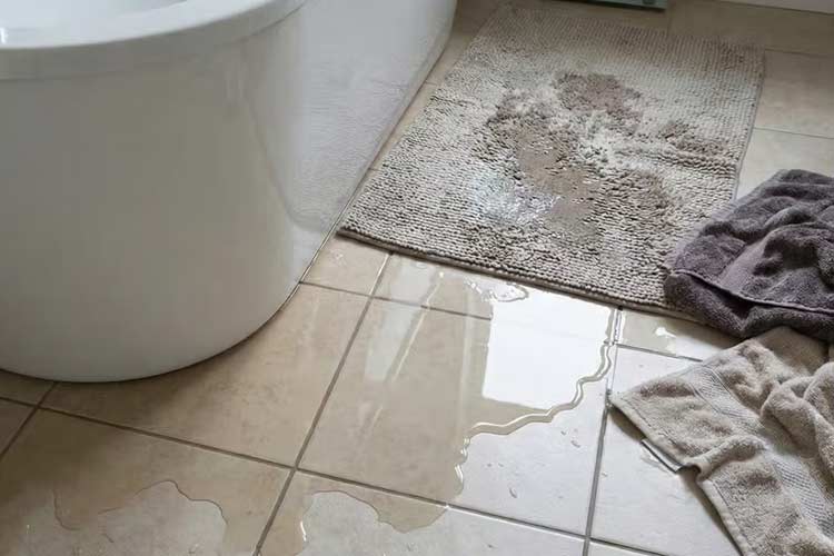 علت چکه کردن آب در حمام و سرویس بهداشتی از شیرآلات